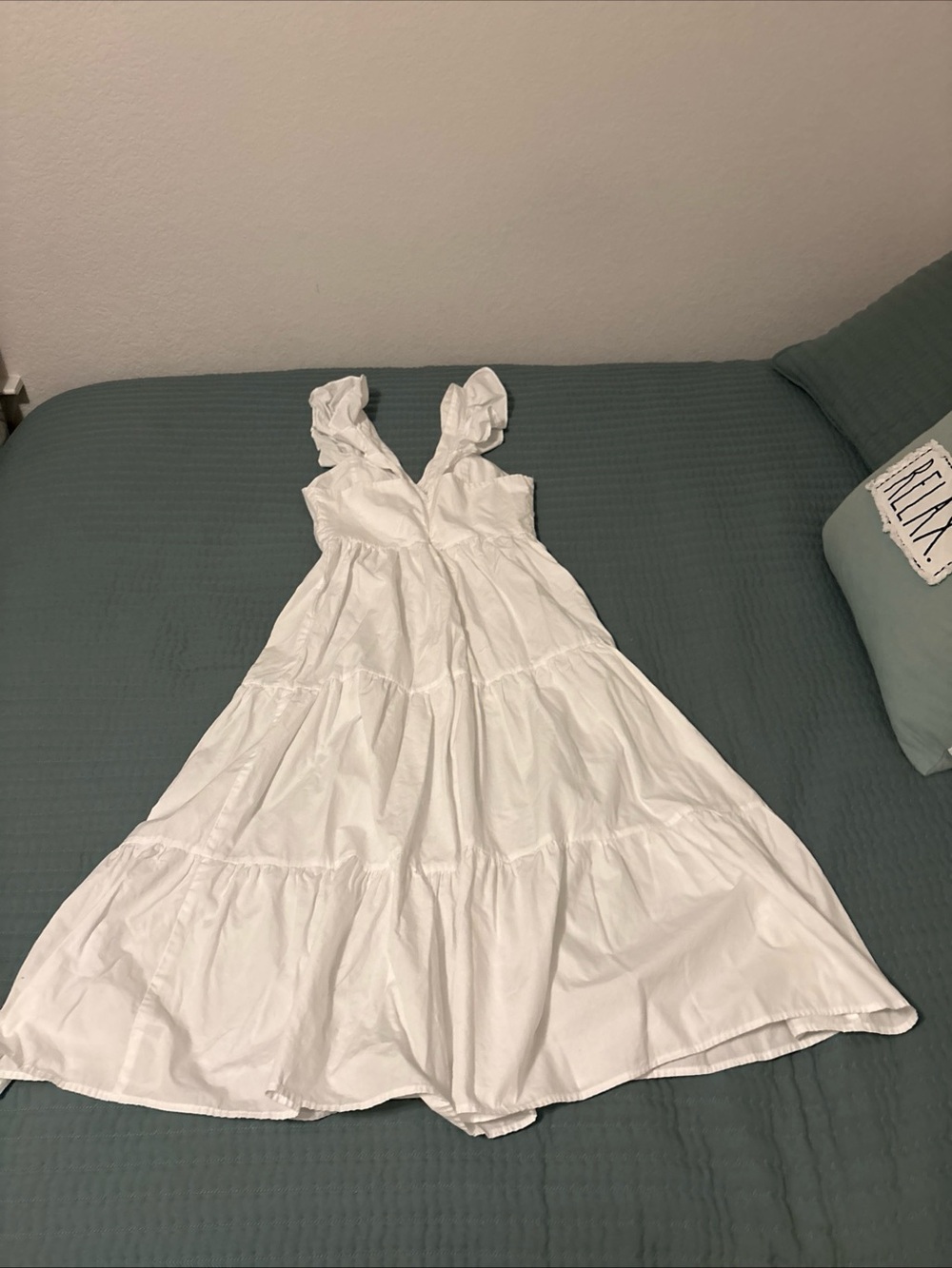 Francesca's Collections White Ruffle Strap Maxi Dress